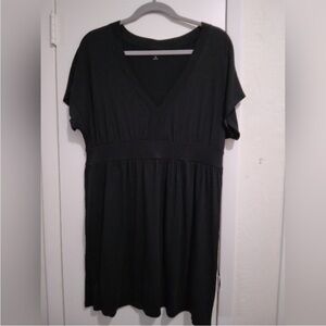 ❤️GAP - Black Short Sleeve V-Neck Dress - XL